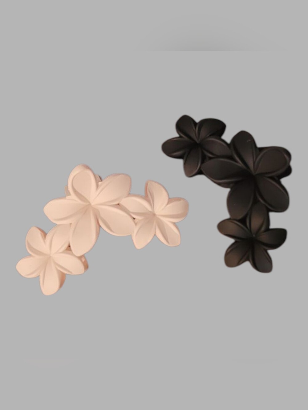 Set of 2 Floral Hair Claw Clips Black Cream V Shape 4” Hair Accessories NEW